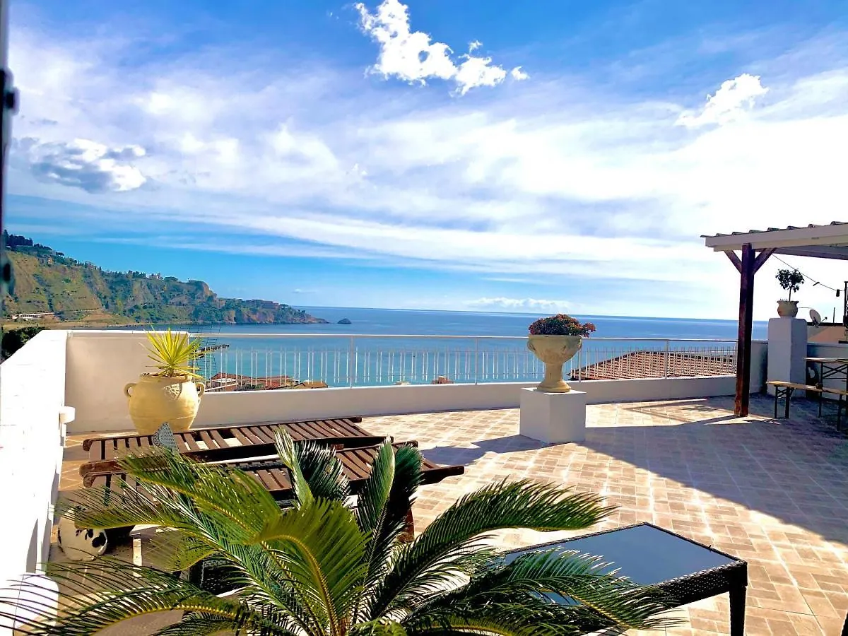 Apartament Panoramic Taormina Bay View