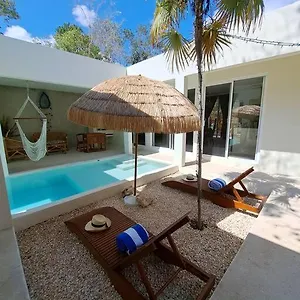 https://villa-kuxtah-beautiful-bungalow-with-private-pool.quintano-roohotels.com